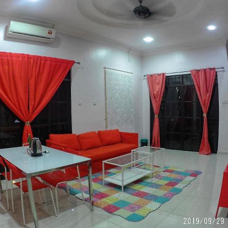 Holiday Homestay Dungun Εξωτερικό φωτογραφία